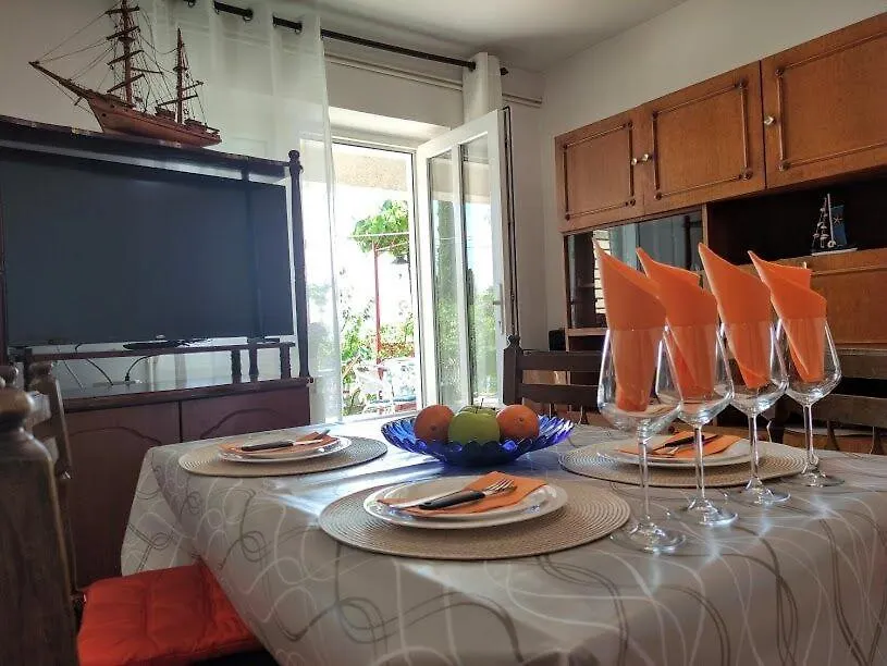Apartments Mira Novi Vinodolski