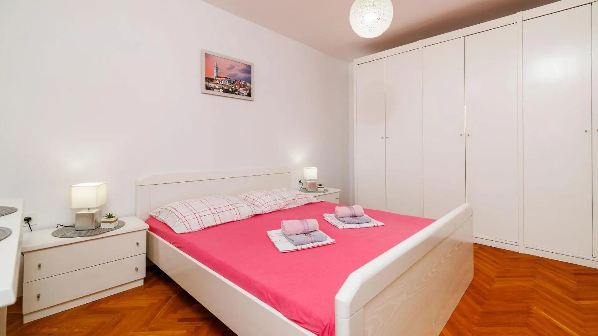 Apartments Mira Novi Vinodolski