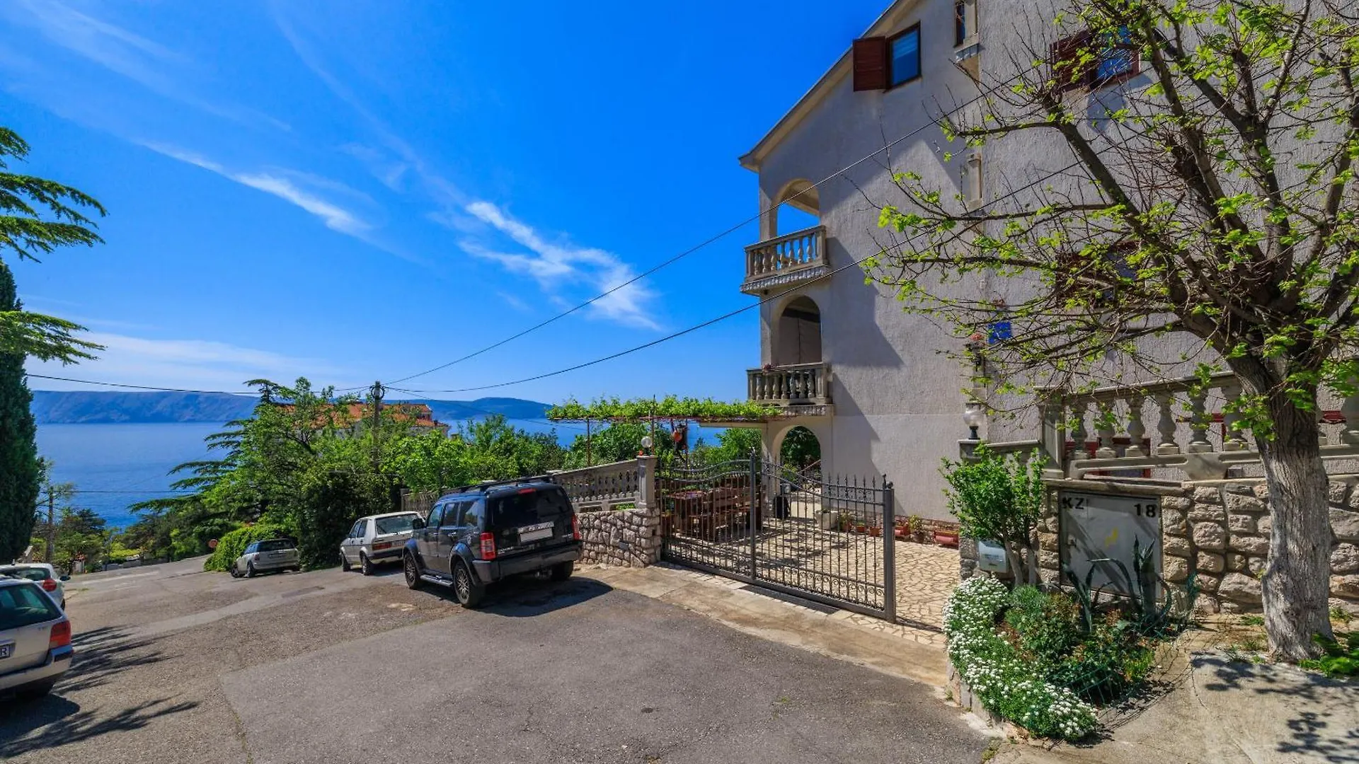 Apartments Mira Novi Vinodolski